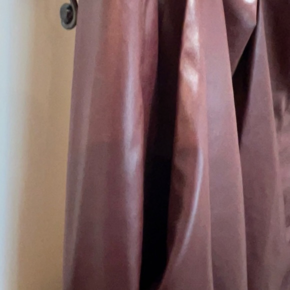 NWT- Tibi burgundy Liquid Drape ankle zip Pant Size 12 - Picture 6 of 15